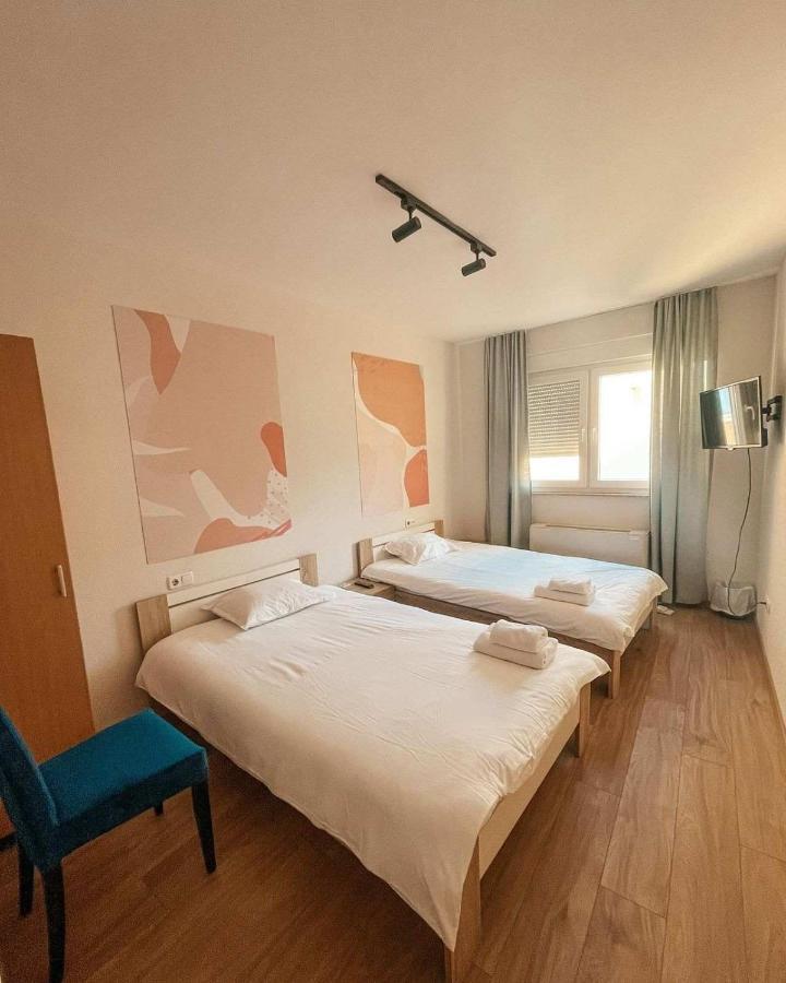 Mint Hotel Prizren Exterior foto